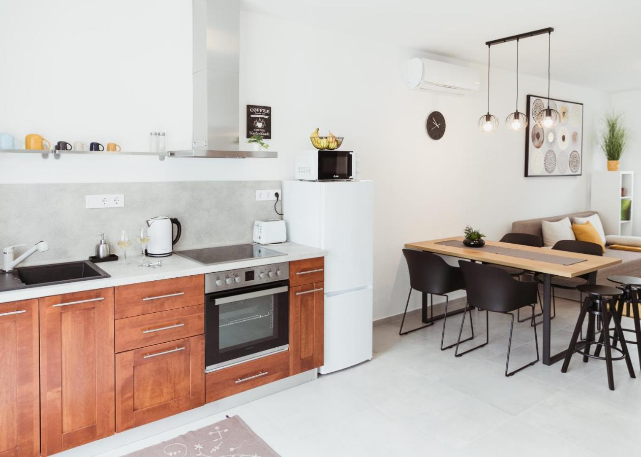 Major11 Apartman - Zsolnay Negyed Pecs Ngoại thất bức ảnh