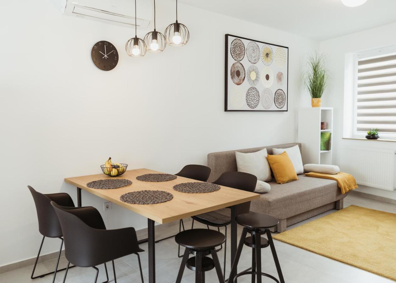 Major11 Apartman - Zsolnay Negyed Pecs Ngoại thất bức ảnh